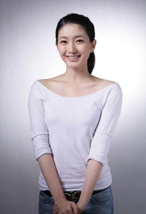 被赵薇嫌弃太老土的明星,曾被赵薇嫌弃的江疏影