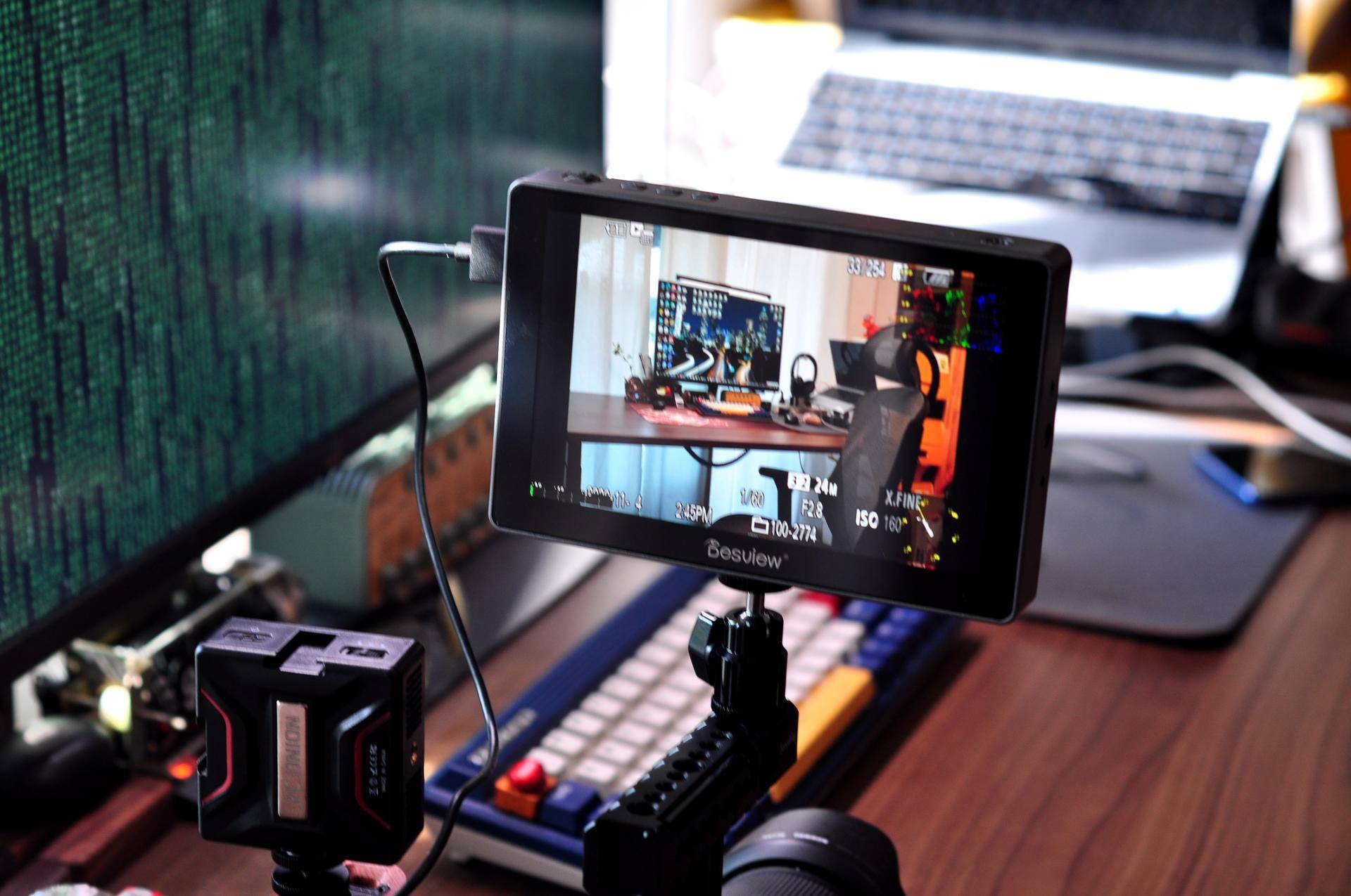 新手小白必备的相机配件,新手推荐买的相机配件