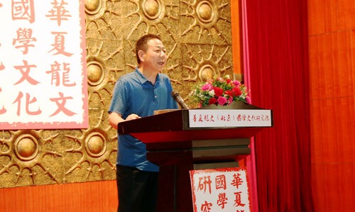 四面环水的阴宅风水案例,大富大贵的阴宅风水图