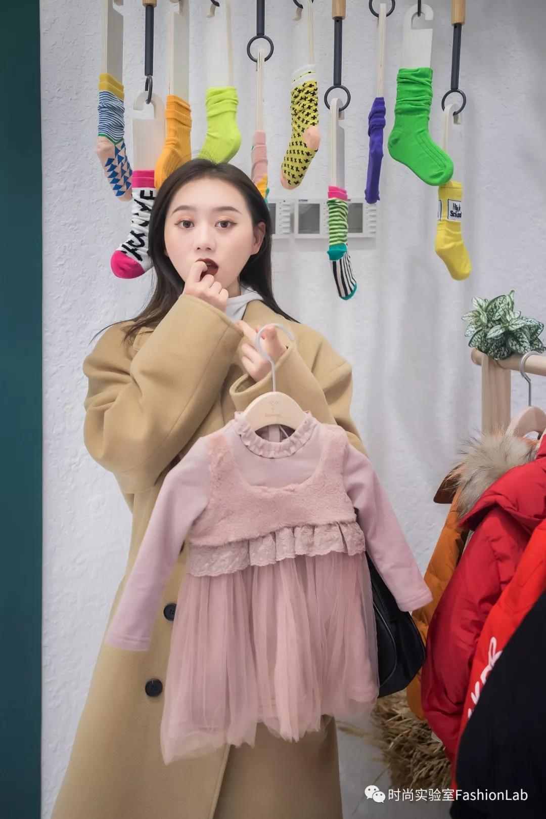 閫佺粰骞磋交浜虹殑瀹炵敤绀肩墿,閫佺粰骞磋交浜虹殑鏂板勾绀煎搧