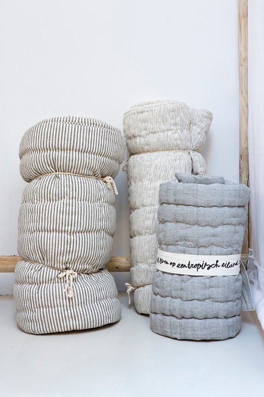 衣服被子收纳整理技巧,换季收衣物清洗收纳有技巧