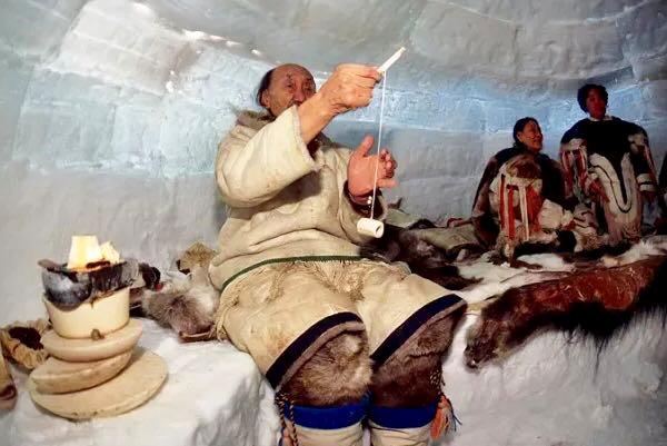 爱斯基摩人还吃生肉吗,爱斯基摩人什么病多