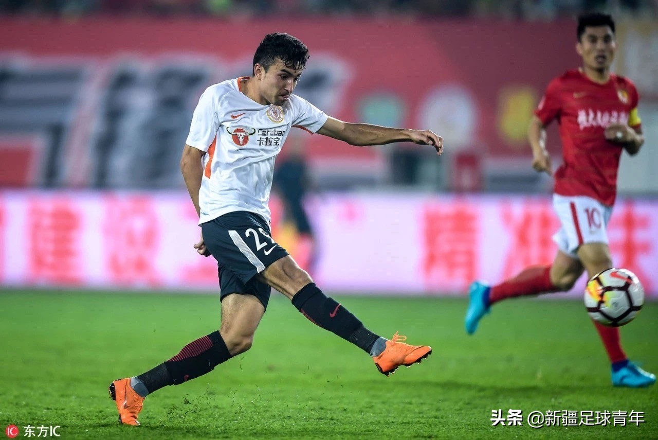《“疆”足球说》第5期：从乡村赛踢到中超的尼扎木丁
