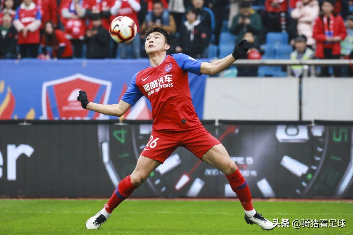 领先绝杀重庆斯威客场2:4广州富力,广州富力绝平上海上港