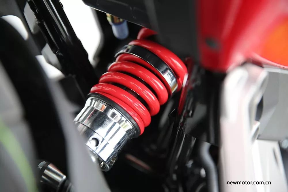 大阳天昴200什么配置,大阳天昴200复古深度评测