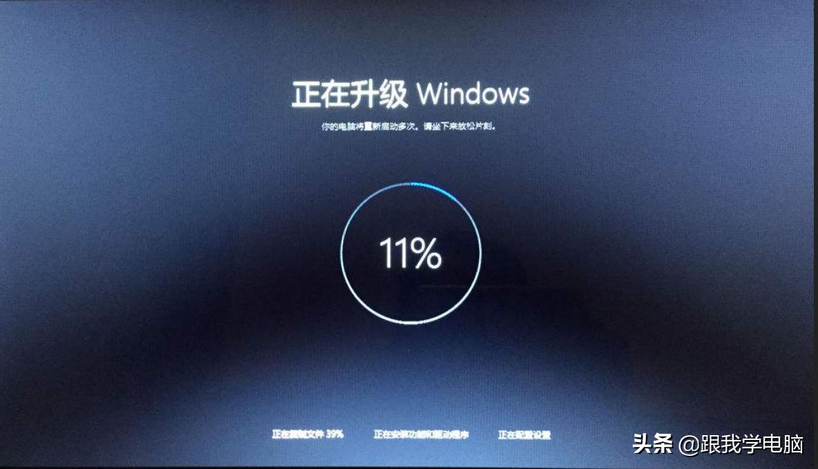 笔记本电脑不管按哪个键都能开机,笔记本电脑一直按着开机键会怎样