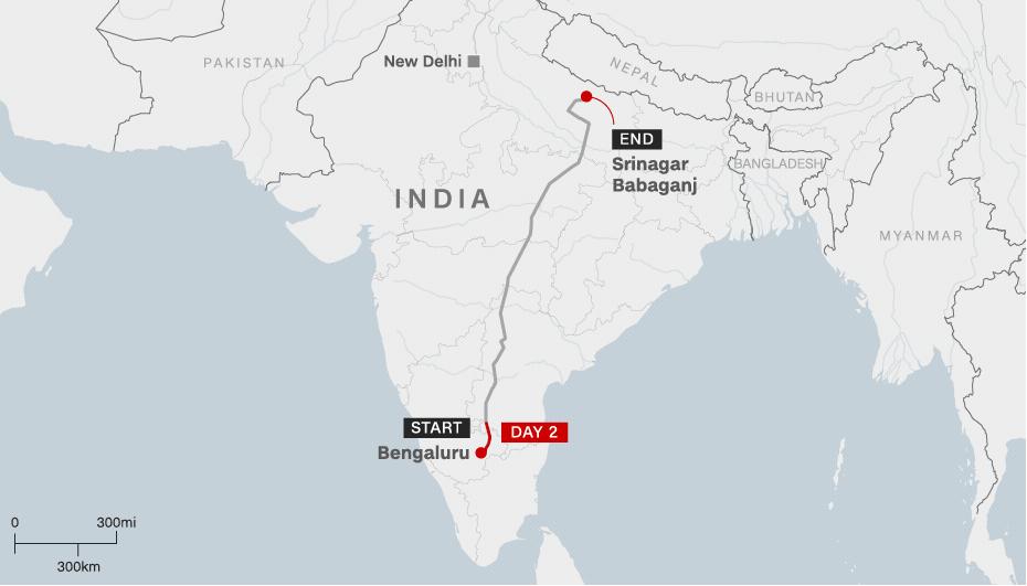疫情来了，道路封了，印度农民工十天徒步2000公里回家