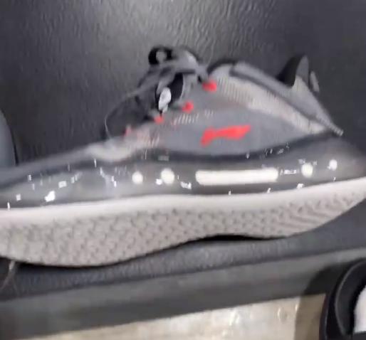 cj1新配色多久出,cj1代篮球鞋正版999