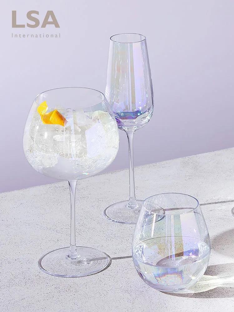 设计师拼了！6款你很难想象的水杯设计