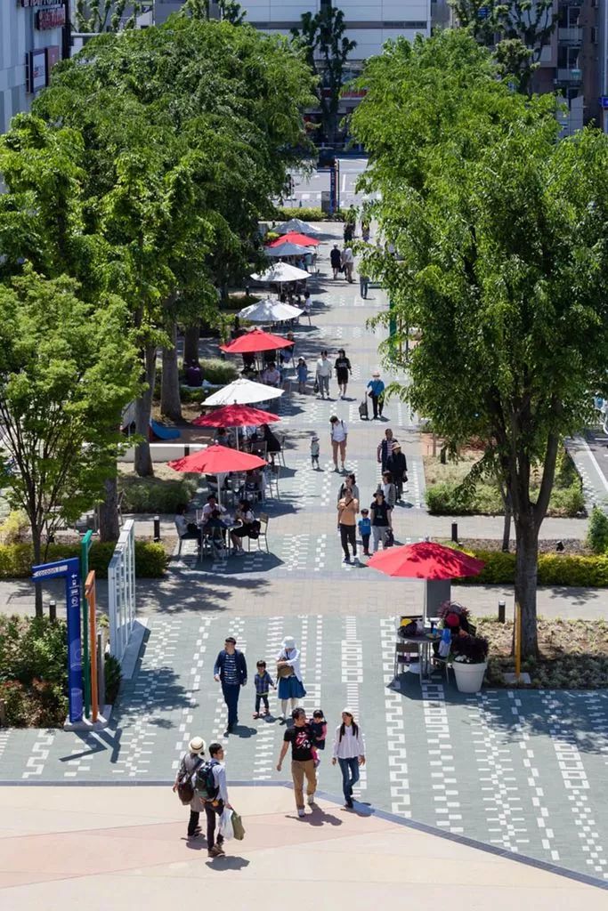 商业街区的景观设计要点和原则,复古怀旧商业街景观设计