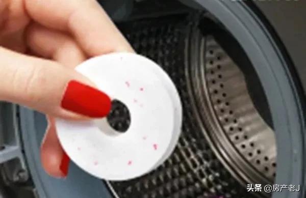 荣事达全自动洗衣机怎么清理垃圾,滚筒洗衣机怎么拆开清洗内部垃圾