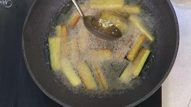 夏季祛湿的豆类有哪些,健脾祛湿第一名的菜