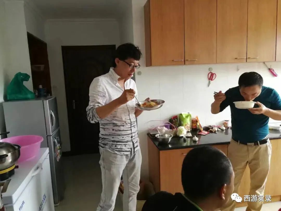 被埃塞拒绝入境，被困肯尼亚，陷入马赛部落，开车追逐非洲五霸