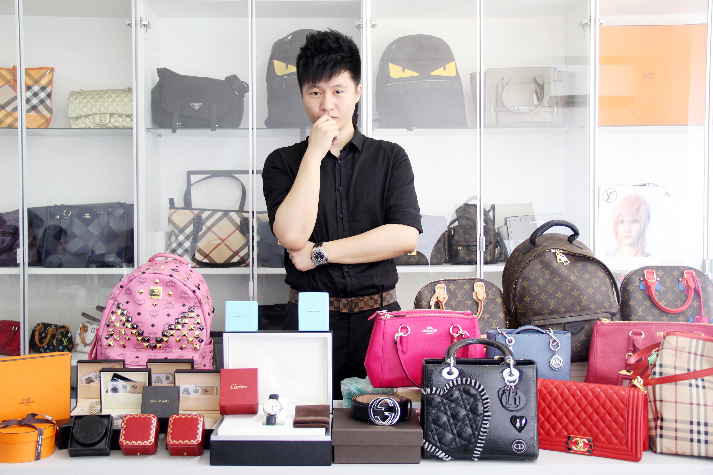 90后小伙鉴宝,90后小伙10万淘宝藏品