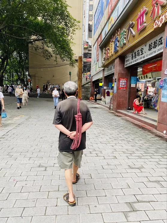 重庆朝天门购物攻略,重庆朝天门平价购物的地方