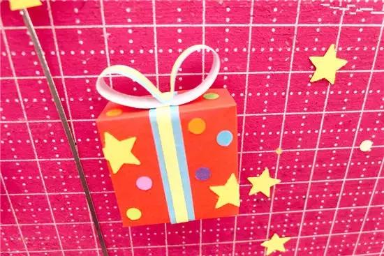 自制手工节日贺卡材料,手工制作节日贺卡幼儿园教程