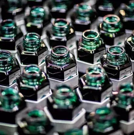 什么牌子的画材好用,世界十大画材排行榜