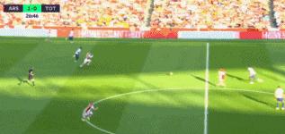 足坛滑跪庆祝集锦雨中航母,足坛滑跪罗本