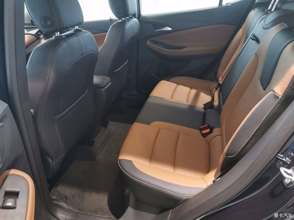 柯珞克昂科威gx,柯珞克和昂科拉plus哪个好