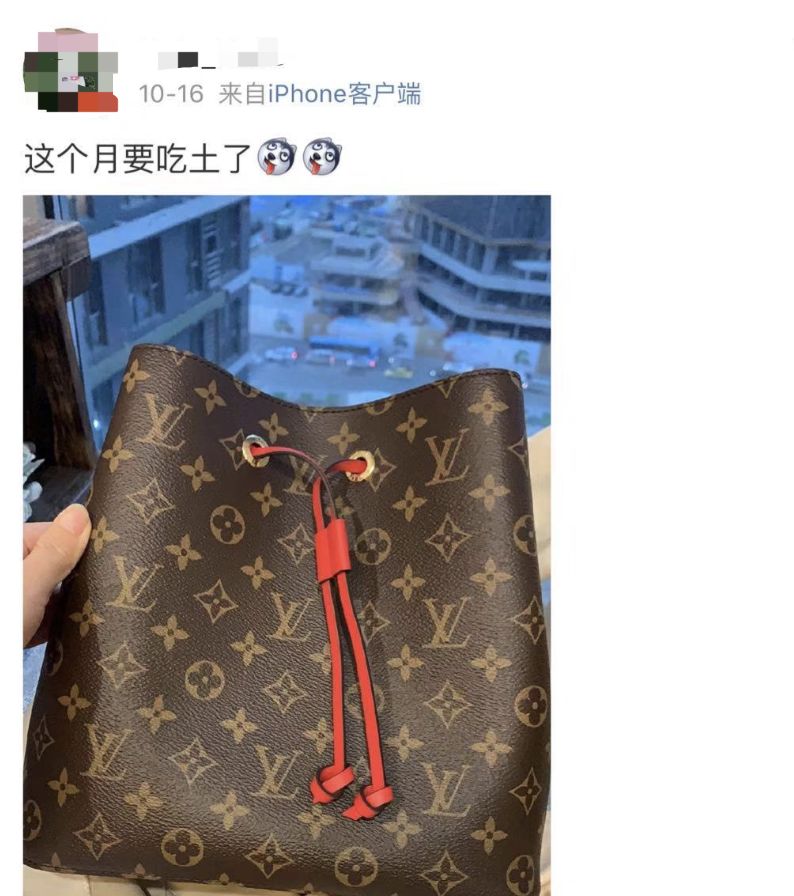 买多少东西都不如给钱来得实在,买再多东西也弥补不了