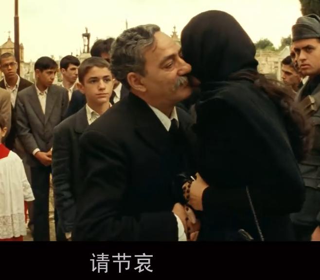 那个冲不破枷锁的男孩，哪里也逃不掉，评《西西里的美丽传说》