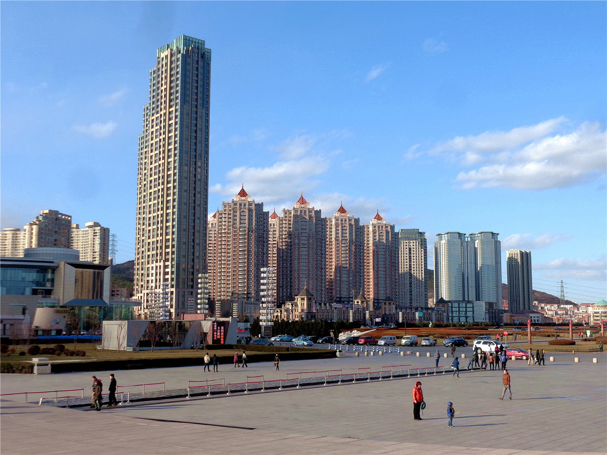 大连这几年的发展,大连一座沉寂了多年的城市