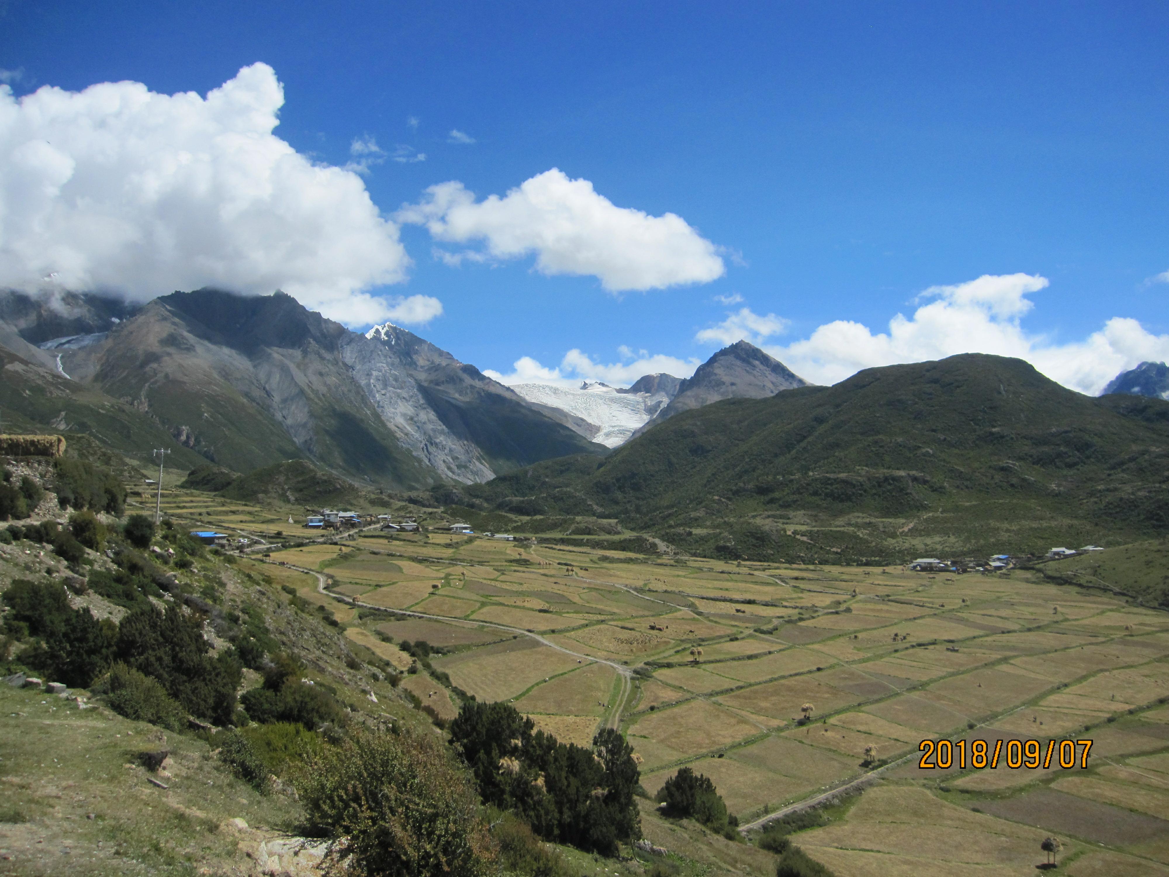 西藏第八天雪山下的然乌湖,从安徽到来西藏古冰川旅游攻略