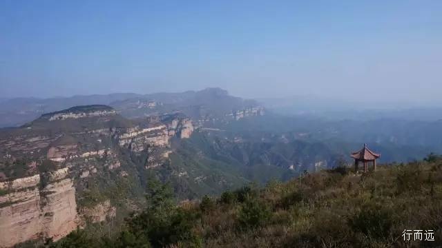 骑行夫子岭-京娘湖，穿越峻极关又进景区了，到河北是一路的美景