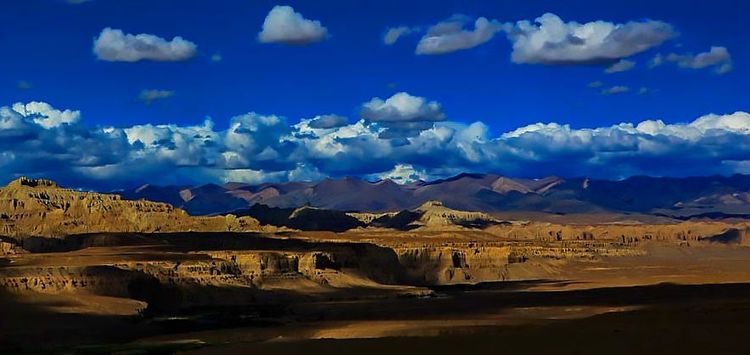 阿里大北线之穿行 (走过大北线的阿里巴巴)