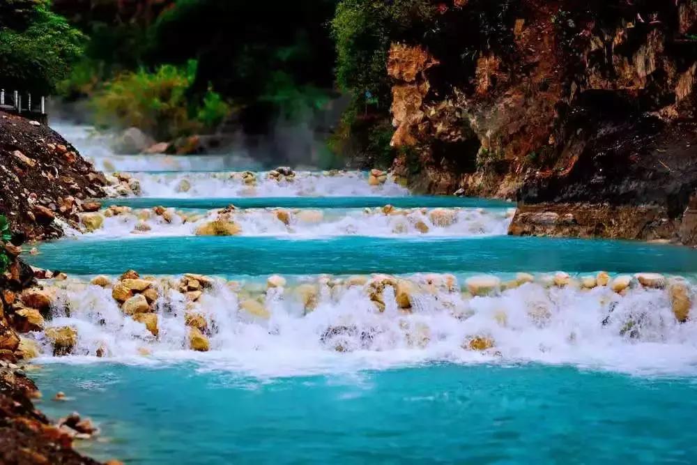 夏季温泉攻略推荐,10月1日温泉推荐
