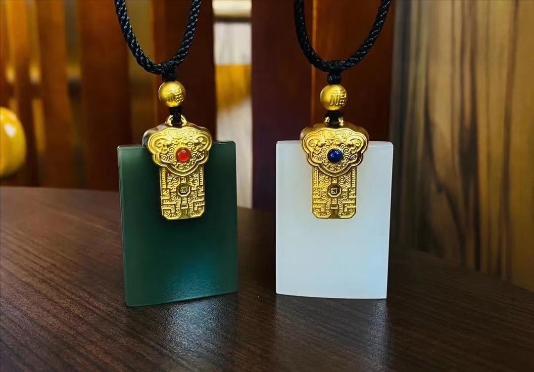 到底是3d硬金首饰贵还是足金贵,3d硬金和普通黄金首饰有什么区别