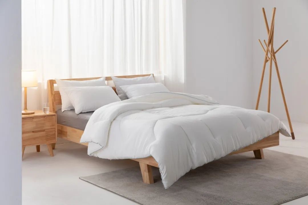 重被子好还是轻被子好,盖厚被子好还是薄被子好