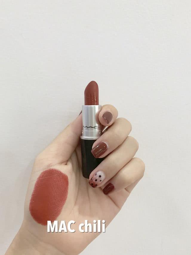 这些买断货的爆款，你有吗？听说巨显白哟！