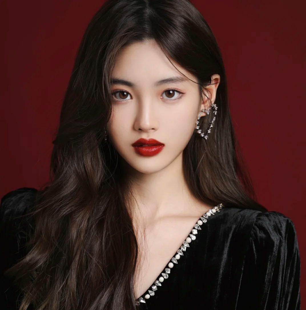 适合黄皮的娇兰老款口红,女生必备经典大牌口红推荐