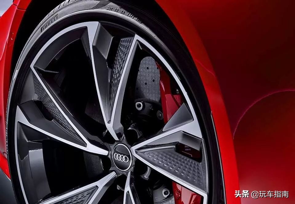 奥迪rs7最炫酷的视频,史上最帅奥迪rs7老款