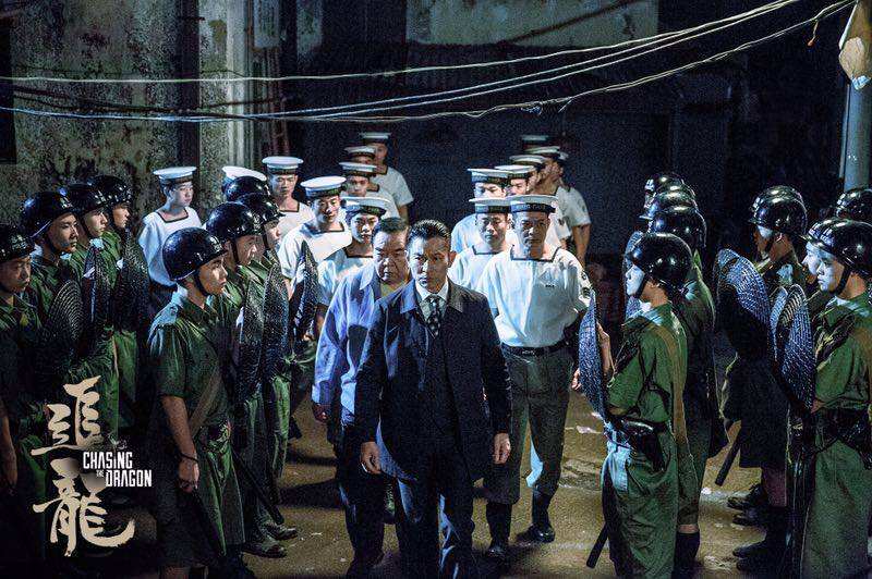 曾志伟风流史,曾志伟的过去与经历