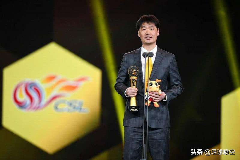 李霄鹏国脚经历,李霄鹏年轻采访
