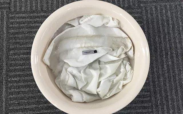 小苏打清洁衣服最好方法,如何使用小苏打清洗发黄衣物