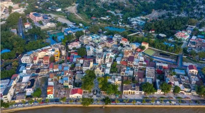 1999年澳门回归祖国升旗仪式,澳门回归祖国20年来的发展经验