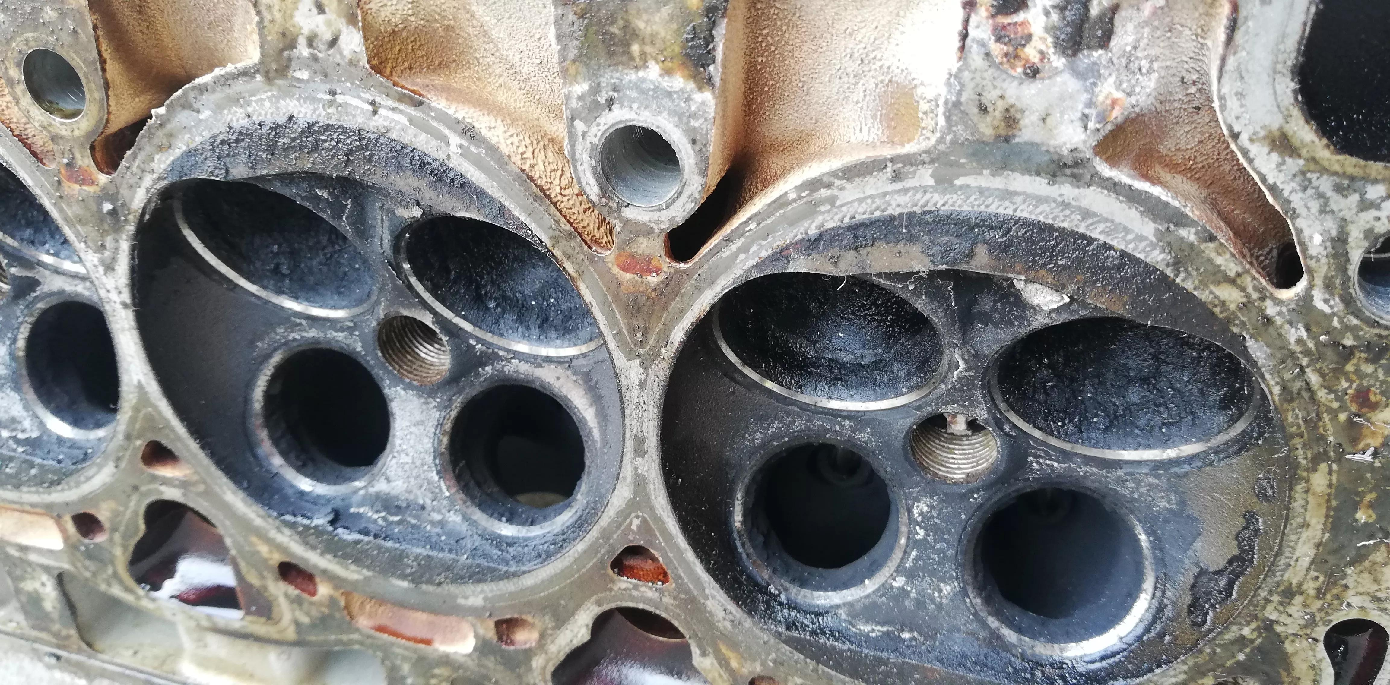 奥迪大众烧机油,怎么发现奥迪车烧机油