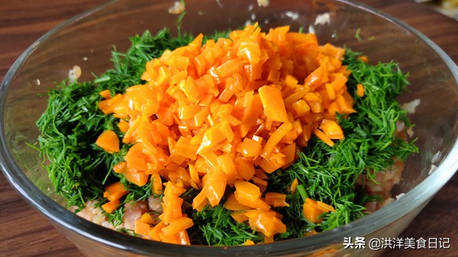茴香馅饺子怎么做颜色翠绿,茴香馅饺子怎么调馅简单又漂亮