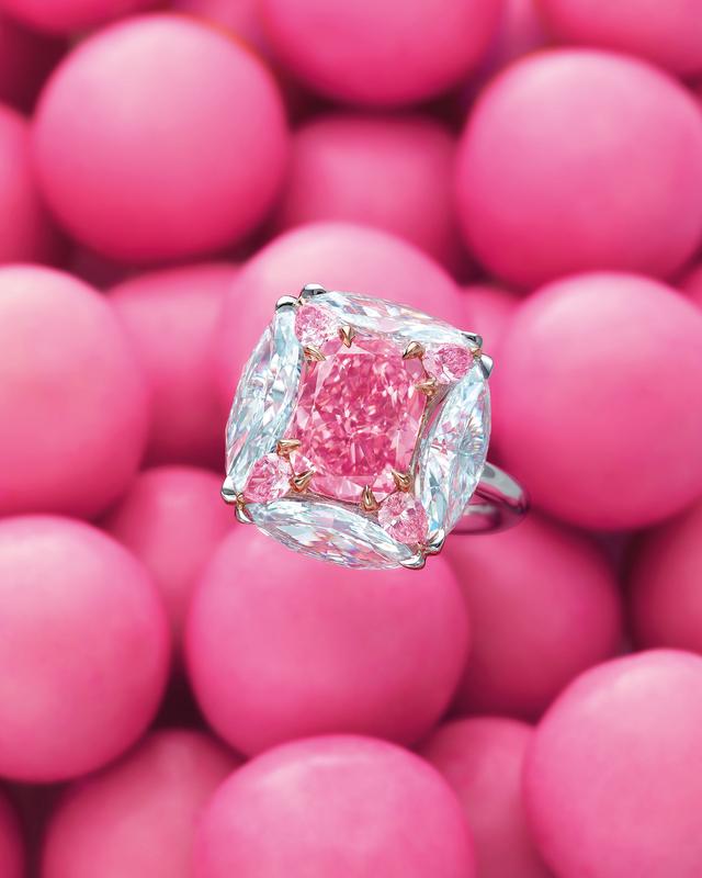 佳士得拍卖香港春拍,香港佳士得2019春拍预展时间