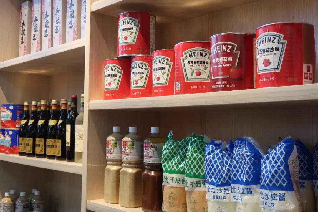 在这个足足2万平的奇妙海鲜“商场”，我找到了赚钱的动力