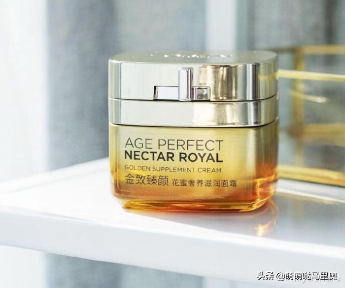 6款好用混油皮面霜,6款面霜实测40块钱买油皮亲妈