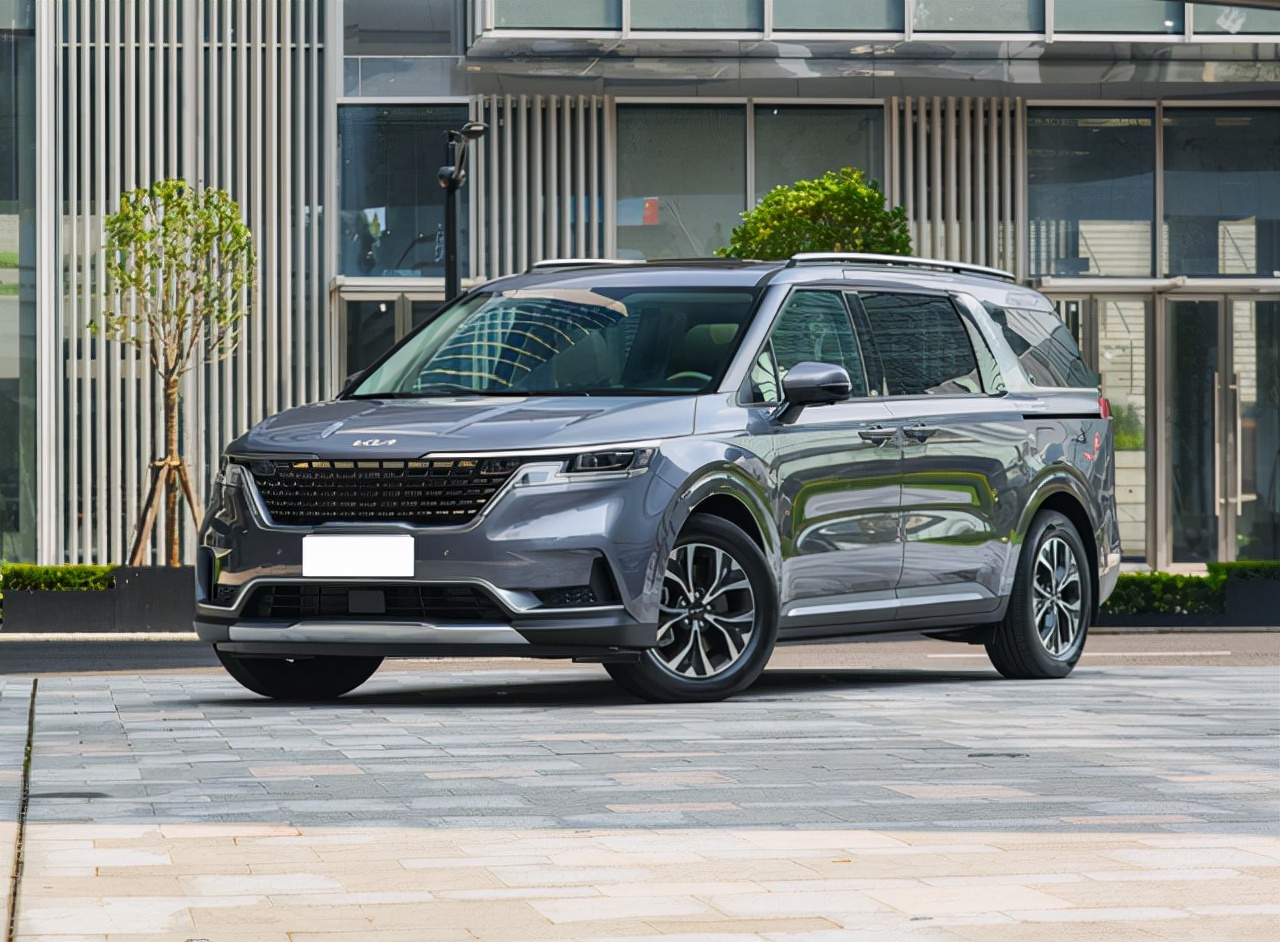 起亚嘉华纯电,起亚嘉华的2.0t和8at变速箱怎么样