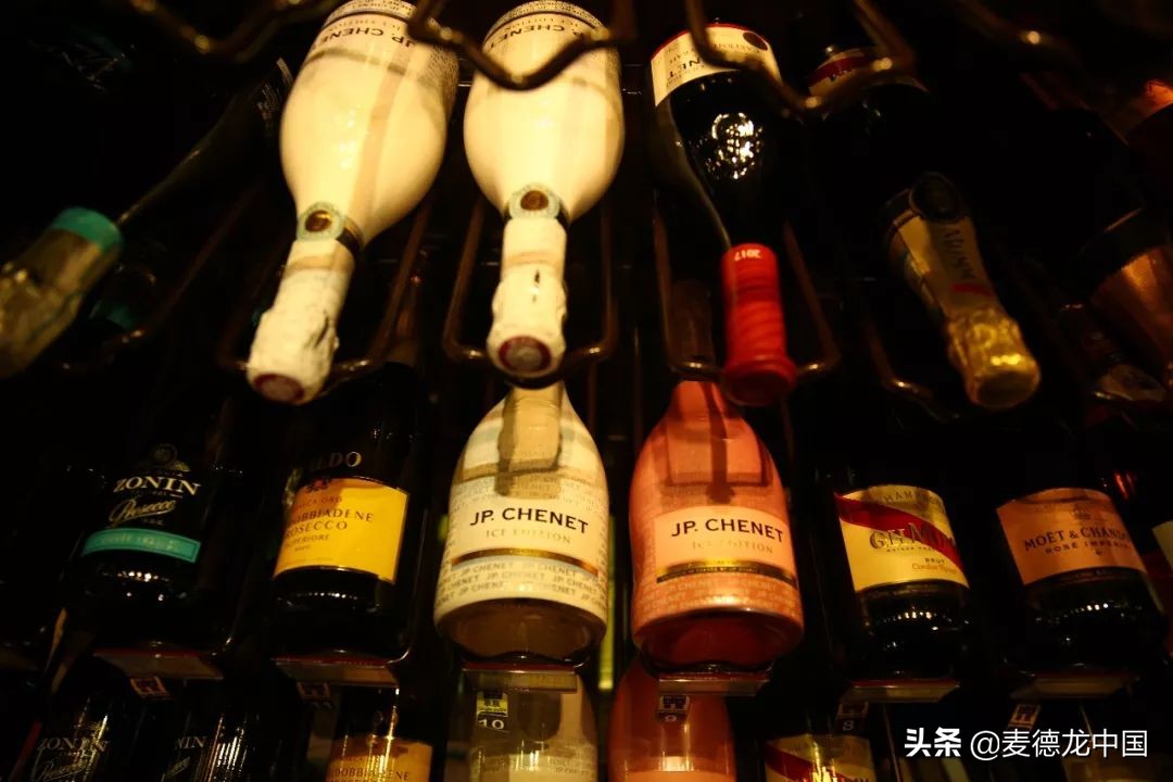 美酒大咖,香奈歪脖葡萄酒和解百纳