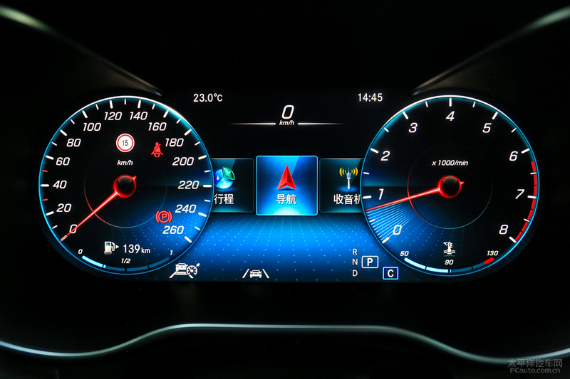 奔驰glc300l动感型第一视角,实拍了解2020款奔驰glc300