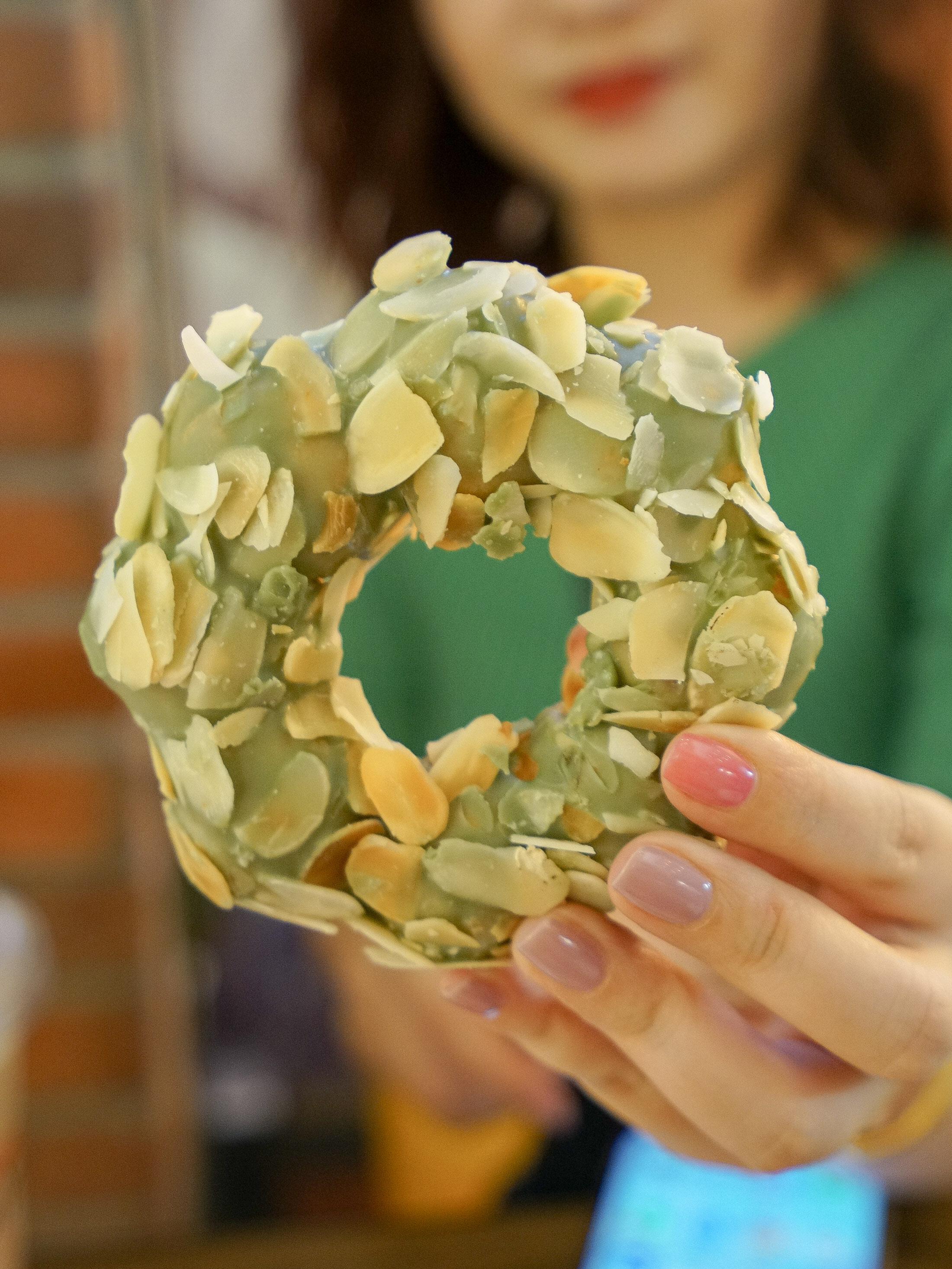 不是要退出中国市场了？美式甜甜圈居然又推出了这么多新品