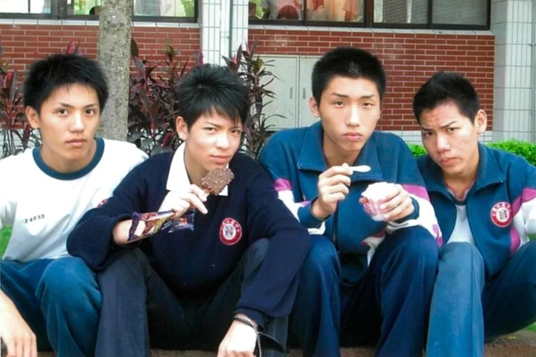 萧敬腾的单身豪宅曝光,萧敬腾8层豪宅曝光多少钱