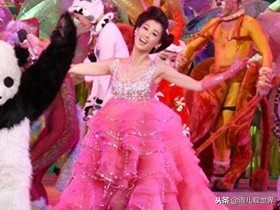 与周星驰合拍视频,周星驰三分钟表演成就一段经典